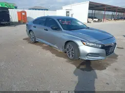 1HGCV3F19JA015822 2018 HONDA ACCORD