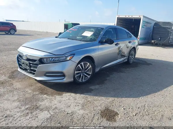 1HGCV3F19JA015822 2018 HONDA ACCORD - Image 2