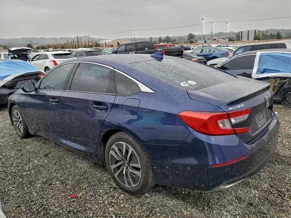 1HGCV3F19KA020360 2019 HONDA ACCORD - Image 2