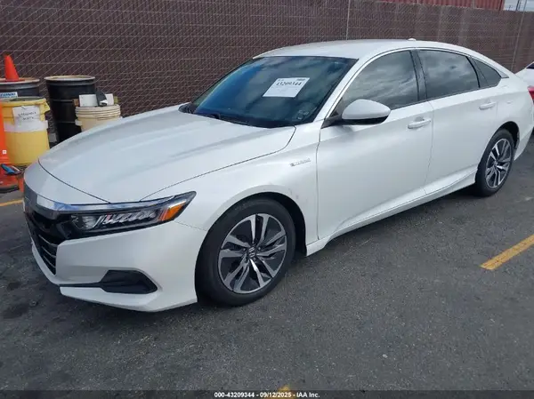 1HGCV3F19MA011158 2021 HONDA ACCORD - Image 2