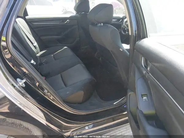 1HGCV3F1XJA000391 2018 HONDA ACCORD - Image 8