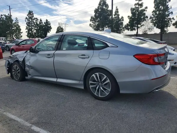 1HGCV3F1XJA002285 2018 HONDA ACCORD - Image 2