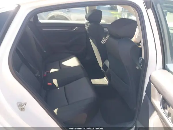 1HGCV3F1XJA003839 2018 HONDA ACCORD - Image 8