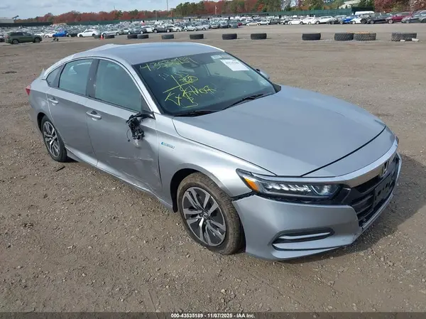 1HGCV3F1XJA009592 2018 HONDA ACCORD - Image 1