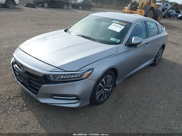 1HGCV3F1XJA009592 2018 HONDA ACCORD - Image 2