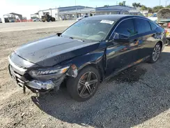 1HGCV3F1XJA012251 2018 HONDA ACCORD