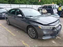 1HGCV3F1XJA012329 2018 HONDA ACCORD