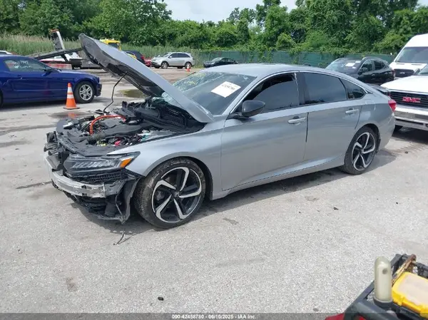 1HGCV3F21NA037375 2022 HONDA ACCORD - Image 2