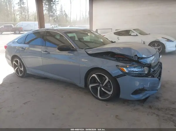 1HGCV3F21NA038798 2022 HONDA ACCORD - Image 1
