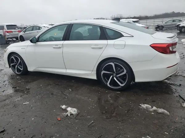 1HGCV3F23NA037233 2022 HONDA ACCORD - Image 2