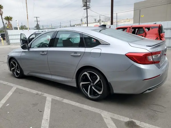 1HGCV3F24NA034079 2022 HONDA ACCORD - Image 2