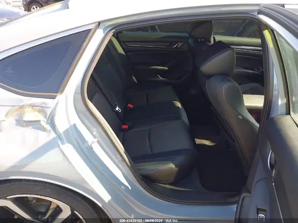 1HGCV3F24NA037807 2022 HONDA ACCORD - Image 8