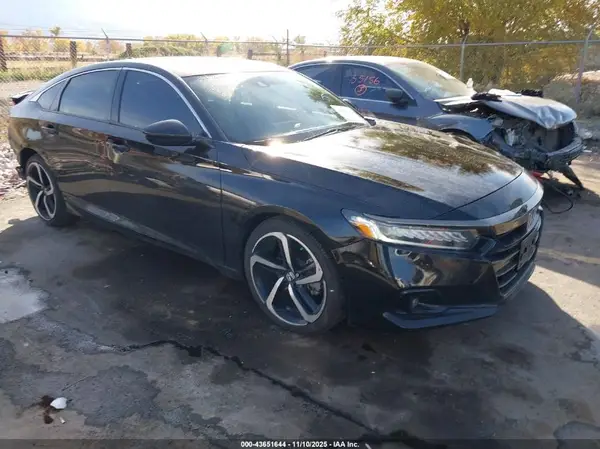 1HGCV3F24NA044045 2022 HONDA ACCORD