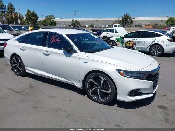 1HGCV3F26NA032057 2022 HONDA ACCORD - Image 1