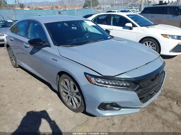 1HGCV3F26NA035590 2022 HONDA ACCORD - Image 1