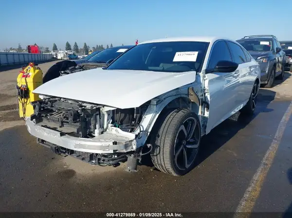 1HGCV3F26NA046427 2022 HONDA ACCORD - Image 2