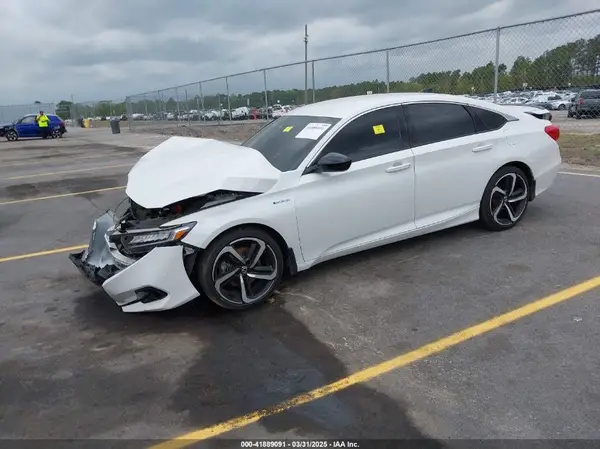 1HGCV3F27NA040152 2022 HONDA ACCORD - Image 2
