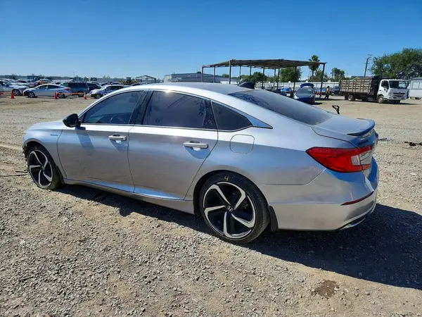 1HGCV3F28NA002266 2022 HONDA ACCORD - Image 2