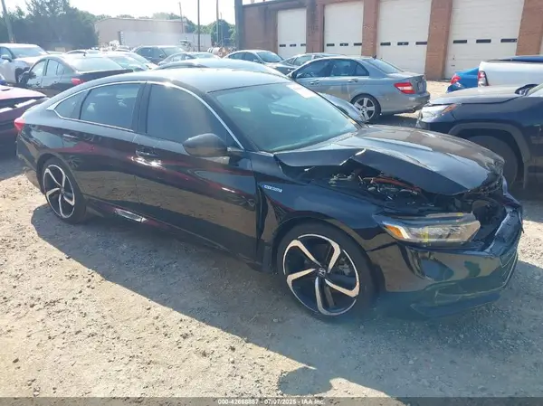 1HGCV3F29NA038435 2022 HONDA ACCORD - Image 1