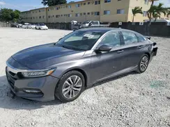 1HGCV3F40JA009725 2018 HONDA ACCORD