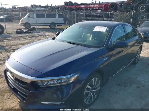 1HGCV3F41JA008650 2018 HONDA ACCORD - Image 2