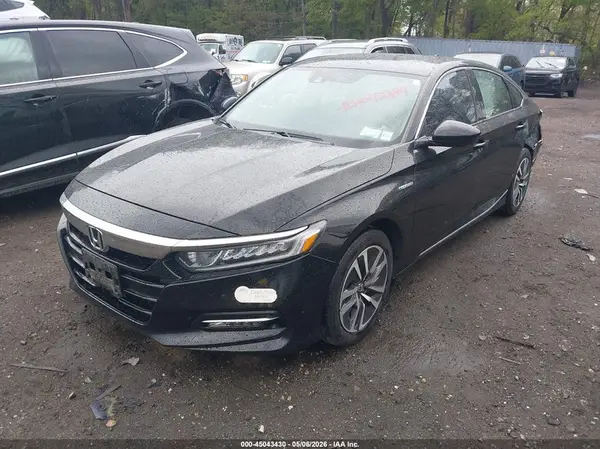 1HGCV3F41JA014531 2018 HONDA ACCORD - Image 2