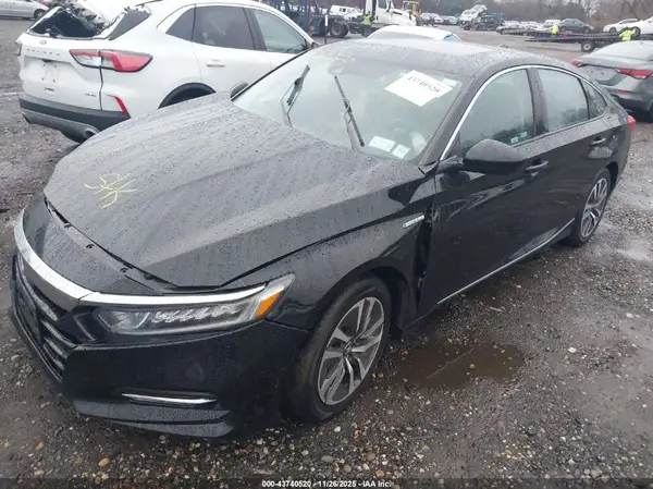 1HGCV3F41KA015082 2019 HONDA ACCORD - Image 2