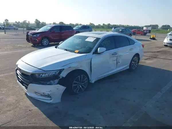 1HGCV3F41KA015129 2019 HONDA ACCORD - Image 2