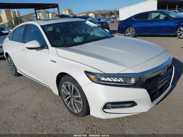 1HGCV3F42KA008240 2019 HONDA ACCORD - Image 1