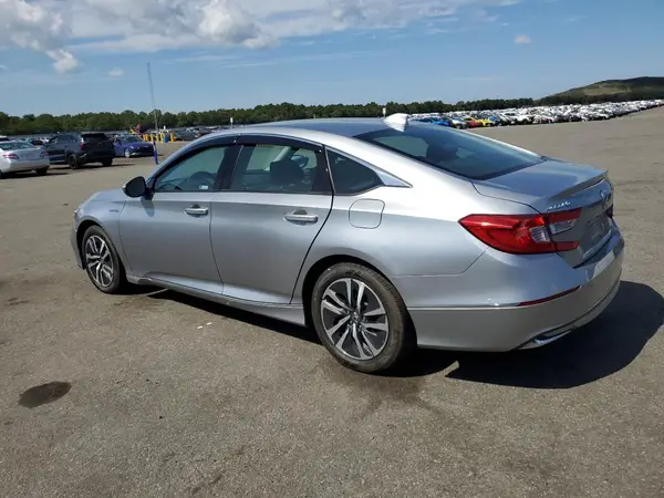 1HGCV3F42KA009677 2019 HONDA ACCORD - Image 2