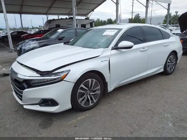 1HGCV3F42MA011559 2021 HONDA ACCORD - Image 2