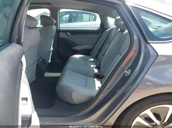 1HGCV3F43JA000596 2018 HONDA ACCORD - Image 8