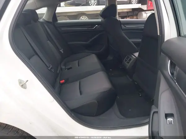 1HGCV3F43JA002056 2018 HONDA ACCORD - Image 8