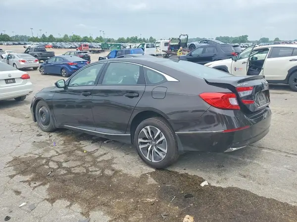 1HGCV3F43JA005930 2018 HONDA ACCORD - Image 2