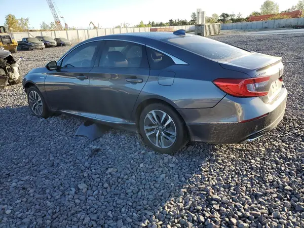 1HGCV3F43JA008018 2018 HONDA ACCORD - Image 2