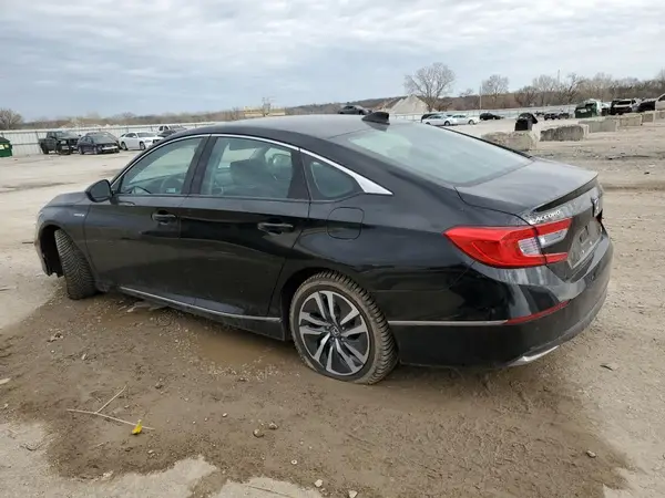 1HGCV3F43JA011419 2018 HONDA ACCORD - Image 2
