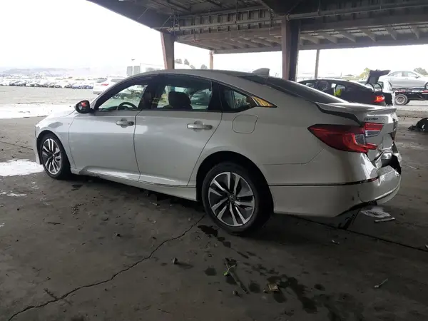 1HGCV3F43JA015406 2018 HONDA ACCORD - Image 2