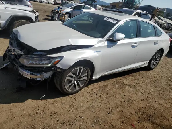 1HGCV3F43KA020137 2019 HONDA ACCORD - Image 1