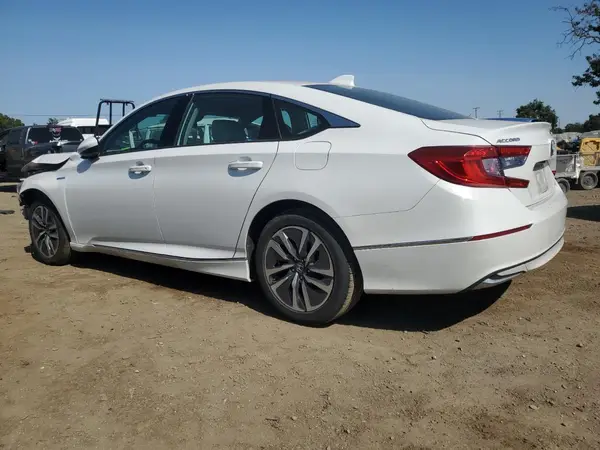 1HGCV3F43KA020137 2019 HONDA ACCORD - Image 2