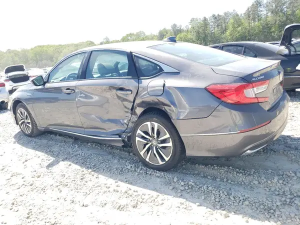 1HGCV3F43LA016882 2020 HONDA ACCORD - Image 2