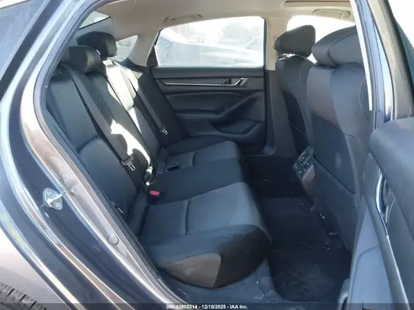 1HGCV3F43MA000070 2021 HONDA ACCORD - Image 8