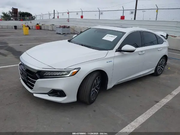 1HGCV3F43MA002630 2021 HONDA ACCORD - Image 2