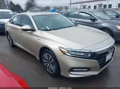 1HGCV3F44JA011381 2018 HONDA ACCORD