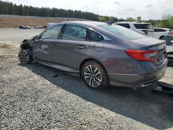 1HGCV3F44LA007026 2020 HONDA ACCORD - Image 2