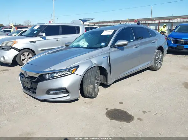 1HGCV3F44LA016647 2020 HONDA ACCORD - Image 2