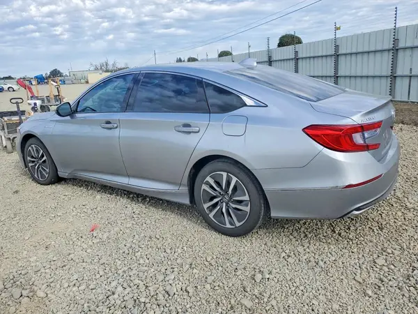 1HGCV3F45JA013155 2018 HONDA ACCORD - Image 2