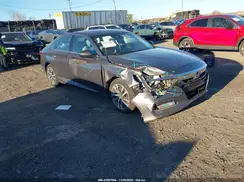 1HGCV3F45KA013867 2019 HONDA ACCORD