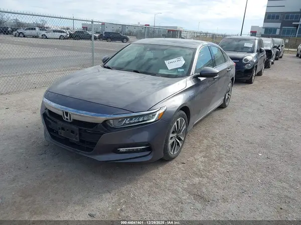 1HGCV3F45KA022357 2019 HONDA ACCORD - Image 2