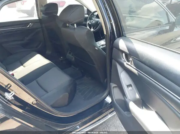 1HGCV3F46JA001029 2018 HONDA ACCORD - Image 8