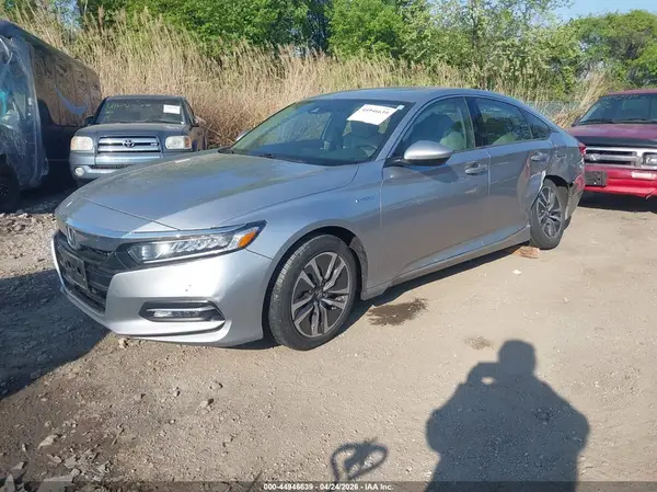 1HGCV3F46JA004612 2018 HONDA ACCORD - Image 2